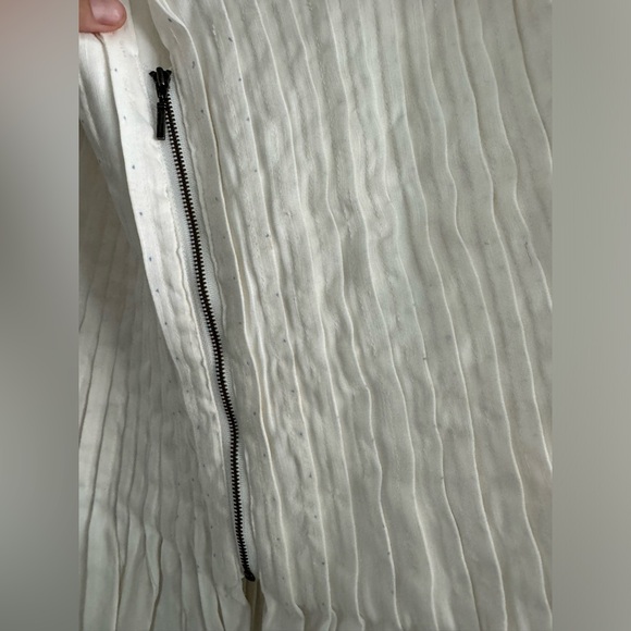 Aje White Horizon Pintucked Corset Top - Picture 3 of 8